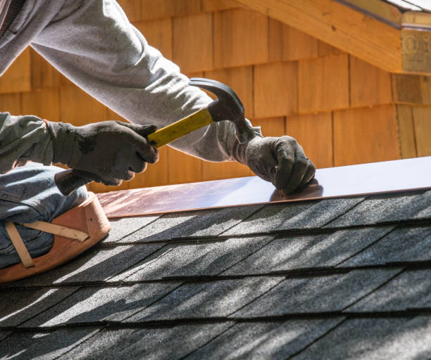 Best Shingle Roofing Installation  in Council Bluffs, IA